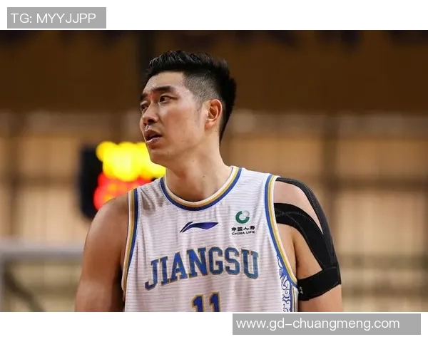 吴冠希：从篮球新星到国家队核心的成长之路与未来展望